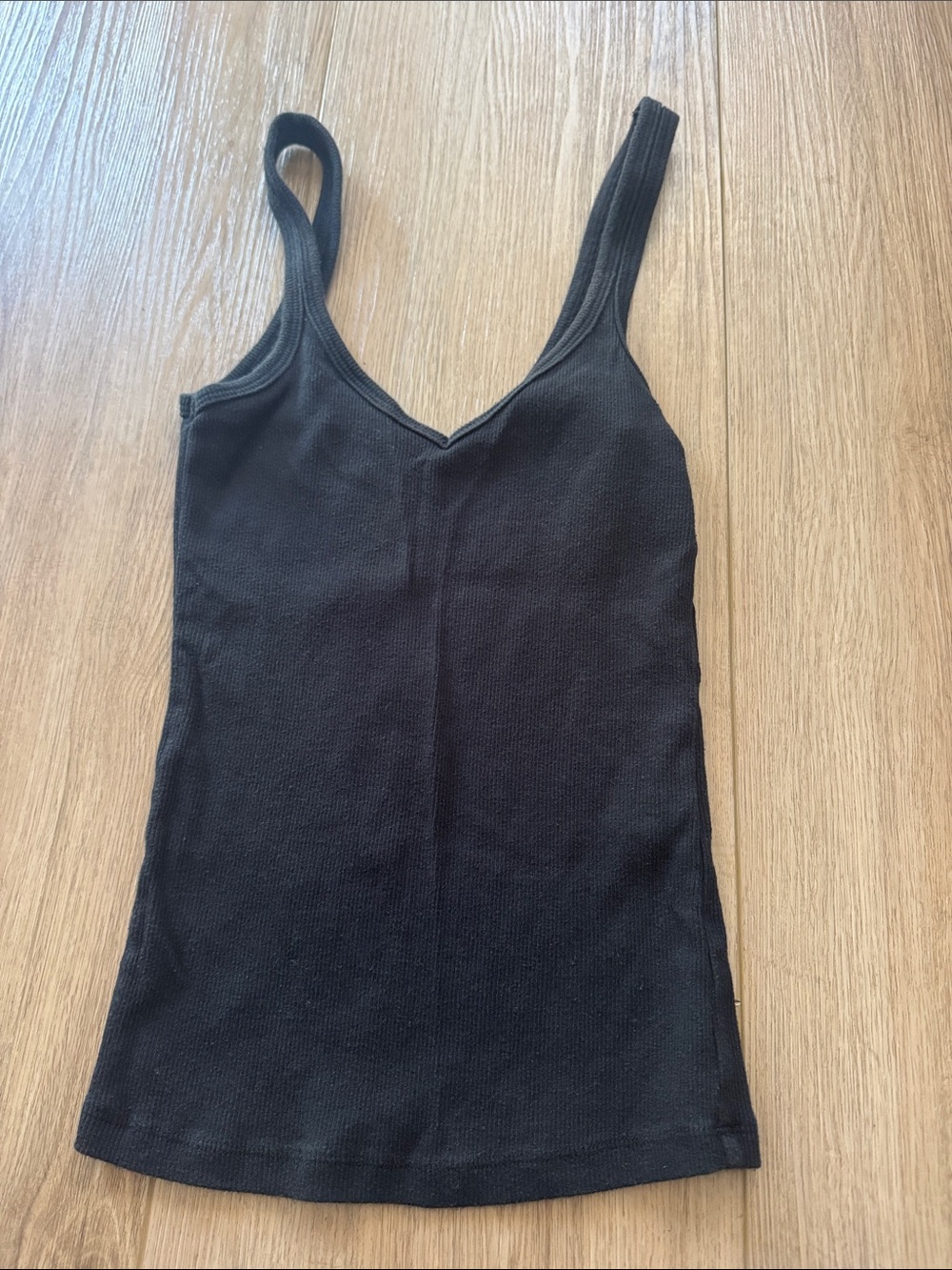 ABERCROMBIE AF ESSENTIALS TANK TOP